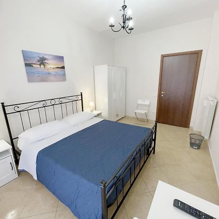 Flavia Apartment Кастелламмаре-ди-Стабия Экстерьер фото