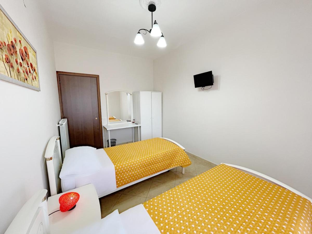 Flavia Apartment Кастелламмаре-ди-Стабия Экстерьер фото
