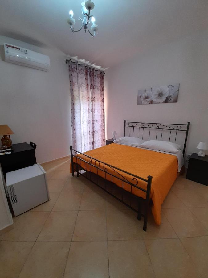 Flavia Apartment Кастелламмаре-ди-Стабия Экстерьер фото